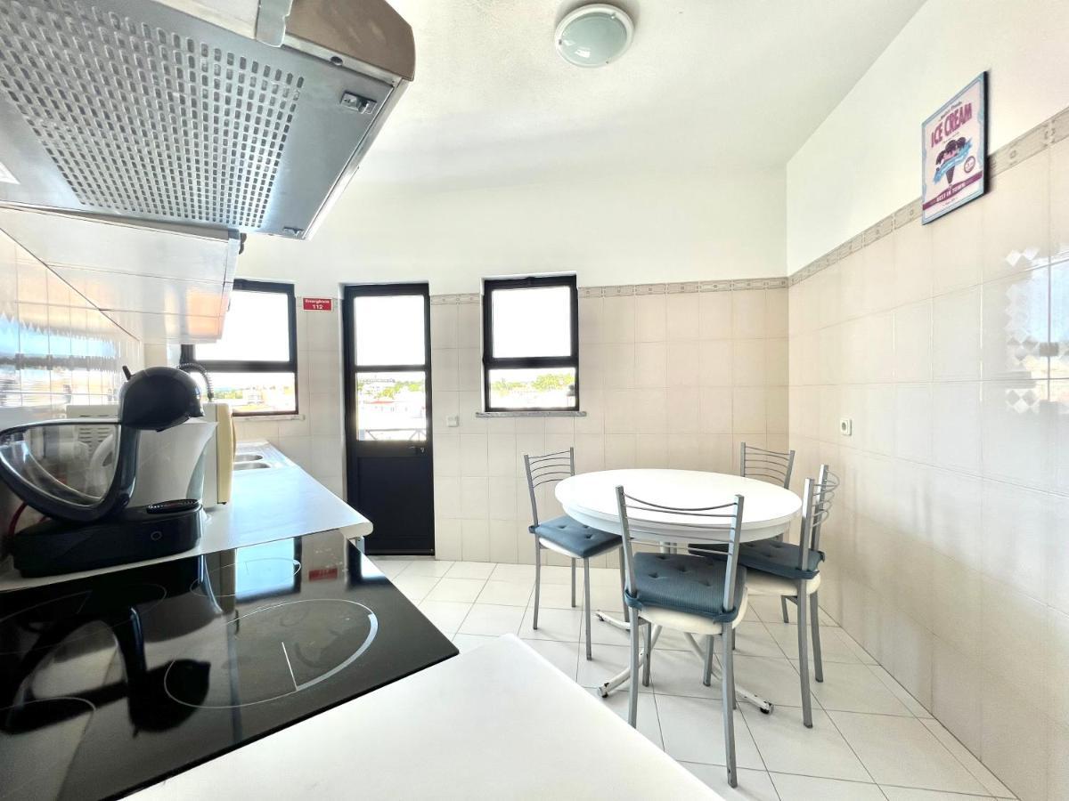 Appartement Loky - Near Quarteira Center Extérieur photo